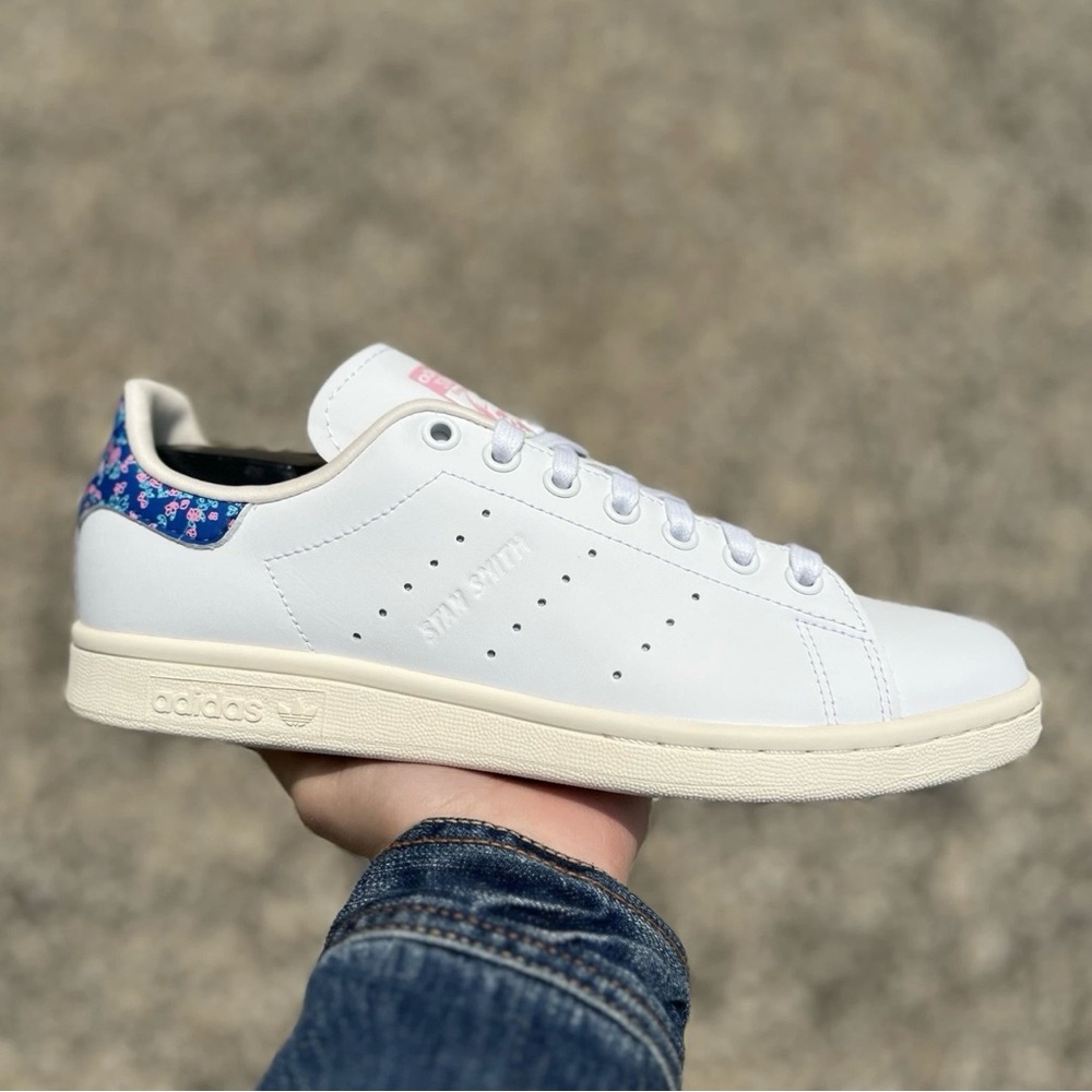 533 | Adidas Stan Smith X KS Women's White Sneaker Athletic Shoe Casual Footwear - Picture 4 of 9